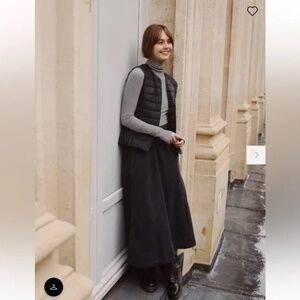 Uniqlo light weight water repellant packable down vest